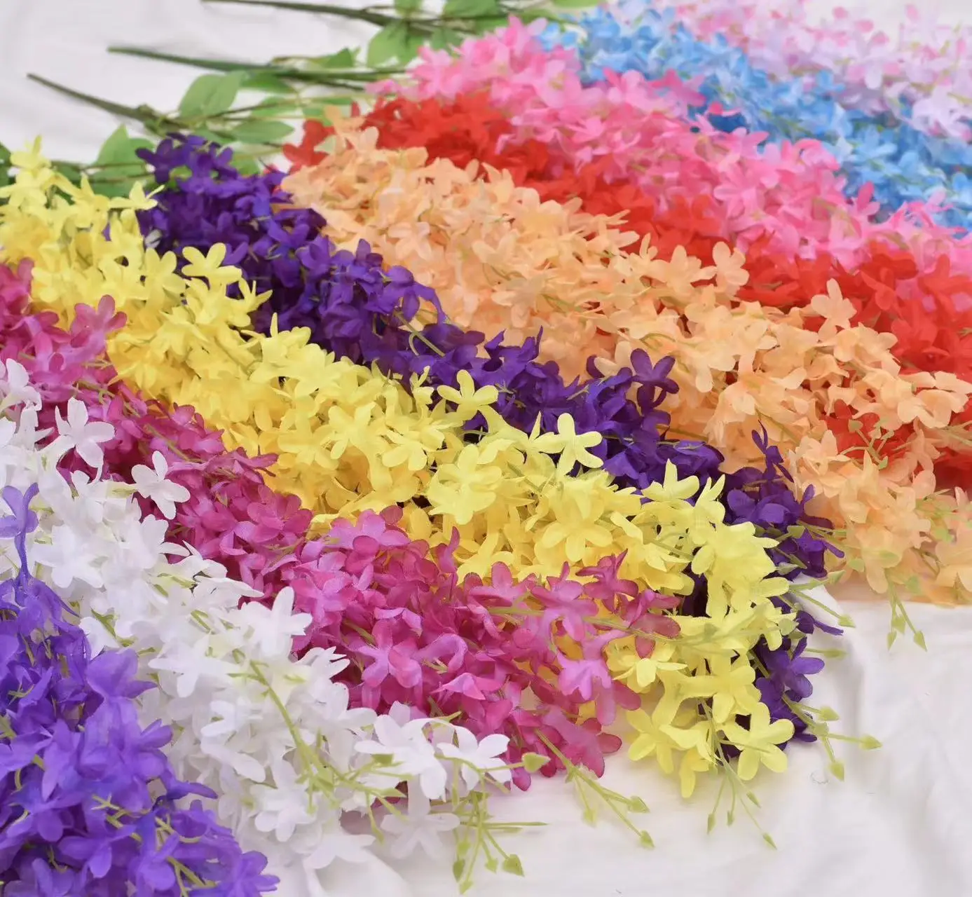Schlussverkauf lila Flschung Wisteria Decken-Deko Wisteria-Blumen  knstliche Hochzeitsdekoration Wisteria hngende Blumen zu verkaufen|  Alibaba.com