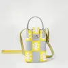 Amarillo fluorescente