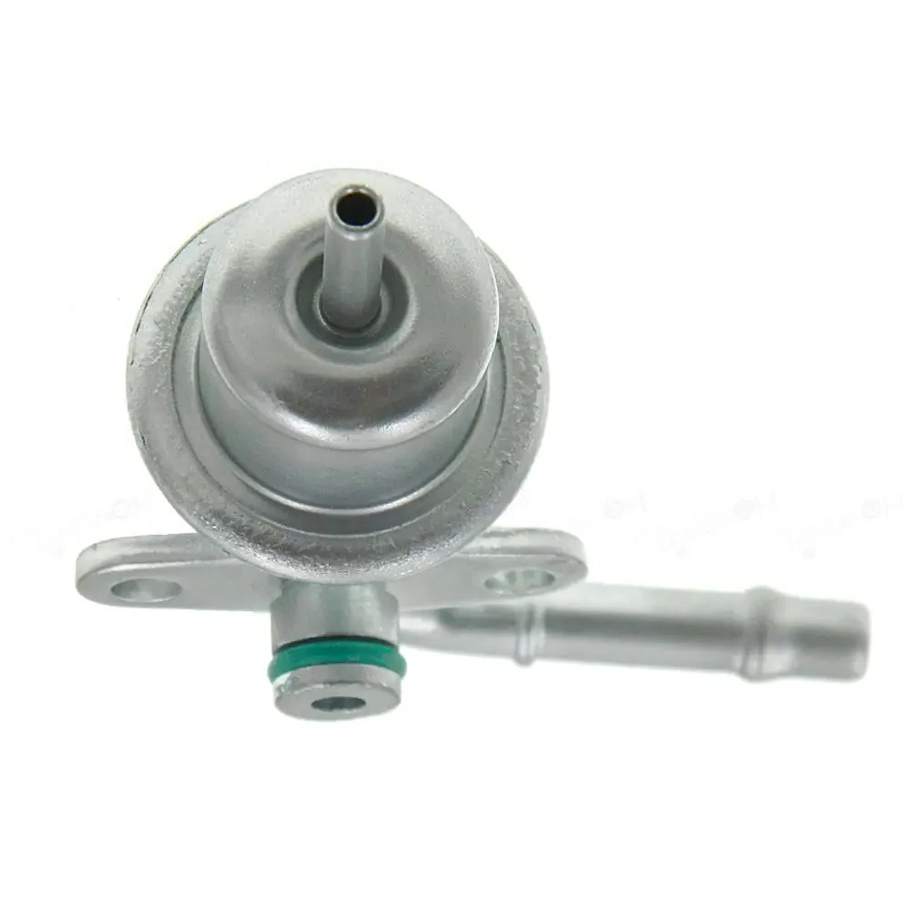 Fuel Injection Pressure Regulator 2327075010 For Toyota Fortuner Hilux