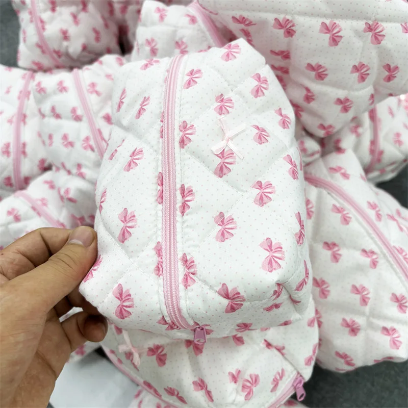 新品 未使用品 PELLICULE pc agkitty quiltingbag pc agkitty quiltingbag｜PELLICULE | ぺリキュール