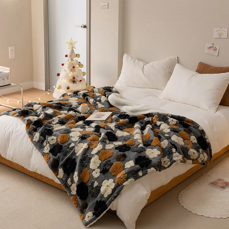 Korean Style Soft New Design Custom Jacquard Flower   Warm  Fleece  Sherpa Bonded Throw Blanket For decoration manufacture