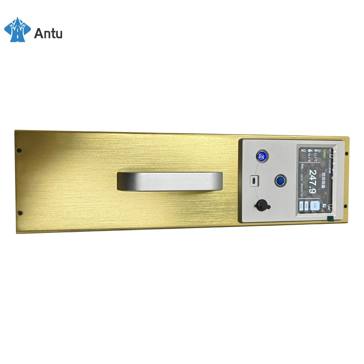 Golden Road Marking Reflectometer: Short & Portable for On-Site Testing