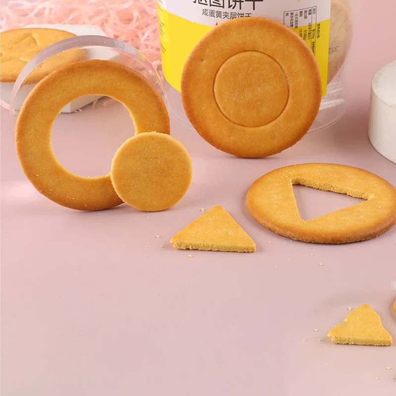 Game Biscuits Pattern Circular Game Children's Gift Christmas Snacks Egg Cracker Salty Round Biscuit