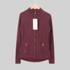 Veste en or rouge foncé