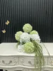Palla di fiori bianca e verde 25 cm