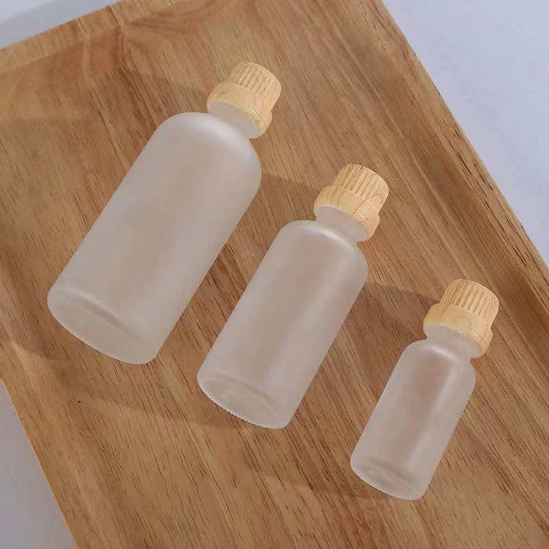 Wholesale Empty Custom Luxury Frosted Glass Empty Essential Oil Bottles