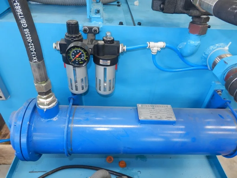 Automatic Row Nail Making Machine /steel Wire for Staple Nail Making/brad Nails Machine Making