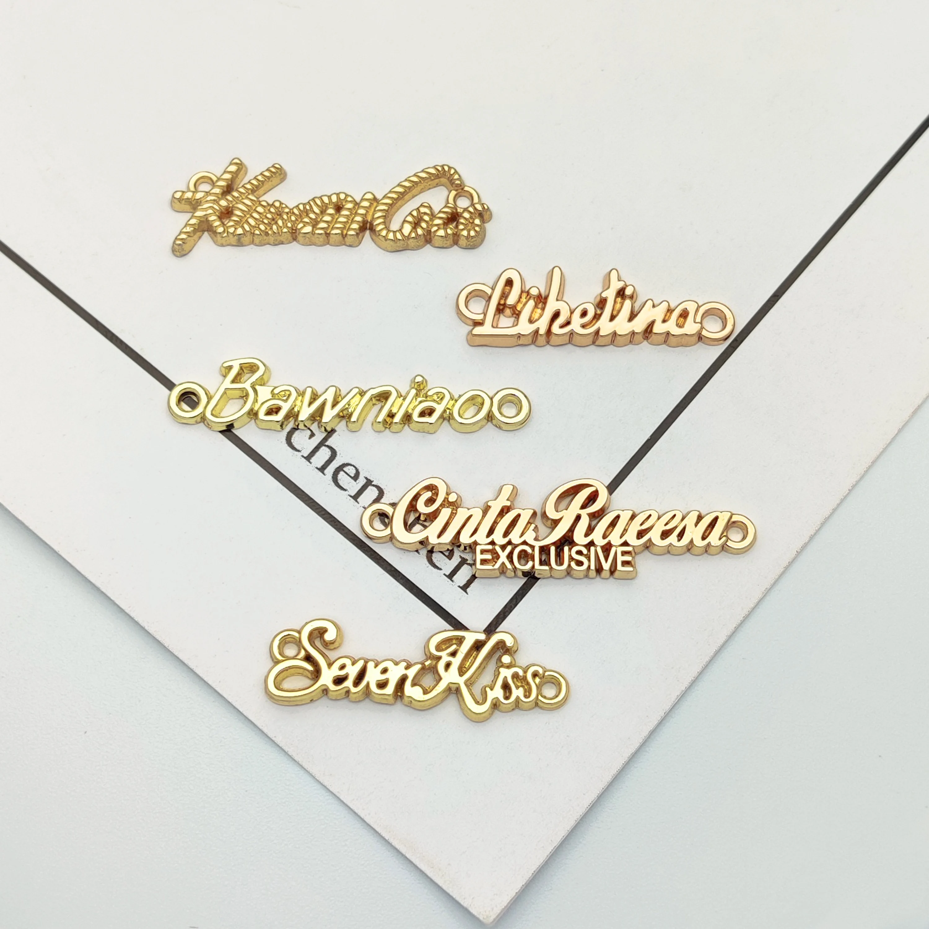 Прямая Продажа с завода логотип металлическая этикетка для одежды и сумки Именные