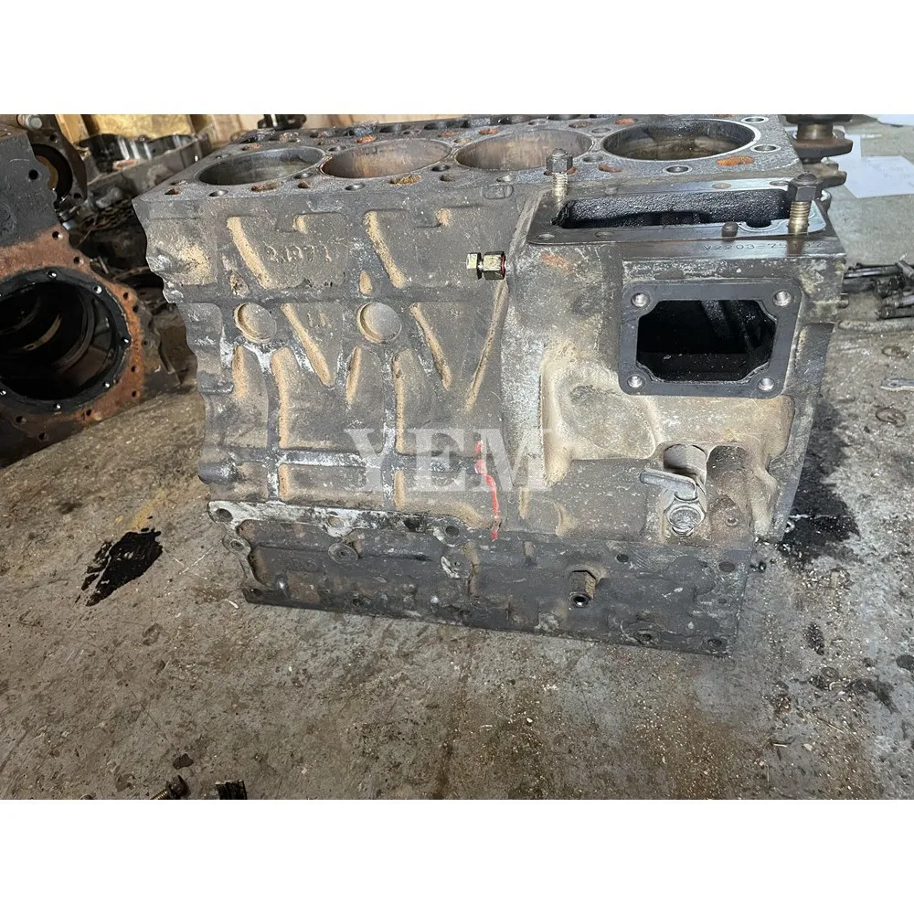 For Kubota V2203 Cylinder Block Used Engine Spare Parts 5