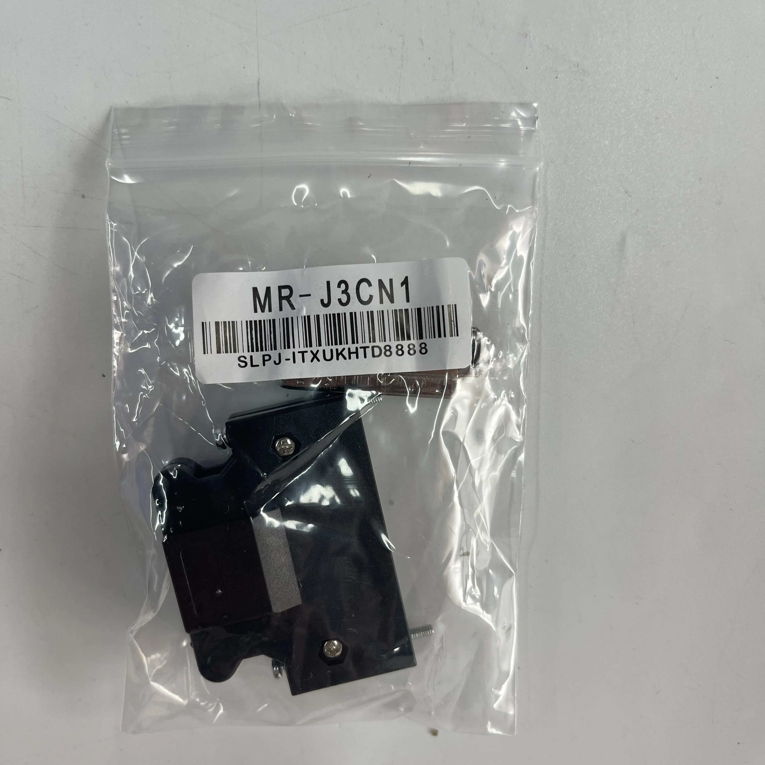 Mitsubishi Servo Connector MR-J3CN1
