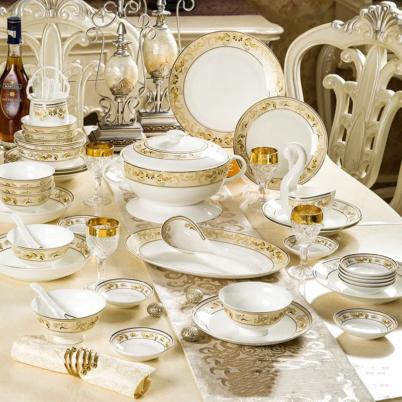 Luxury Tableware Set Golden Bone China Ceramic Plates Dinner Set