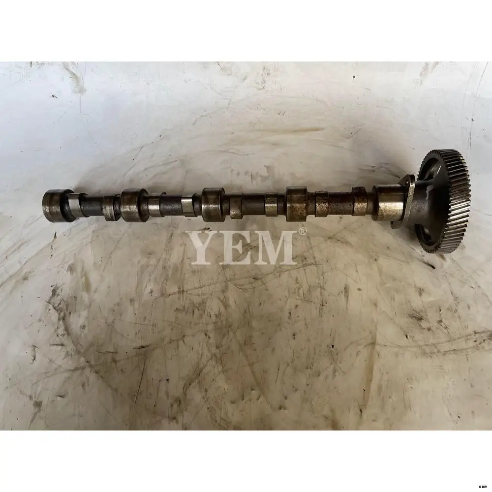 V2203 Camshaft With Gear for Kubota Diesel Tractor Motor Engine