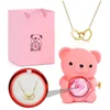 Boîte rose + Collier