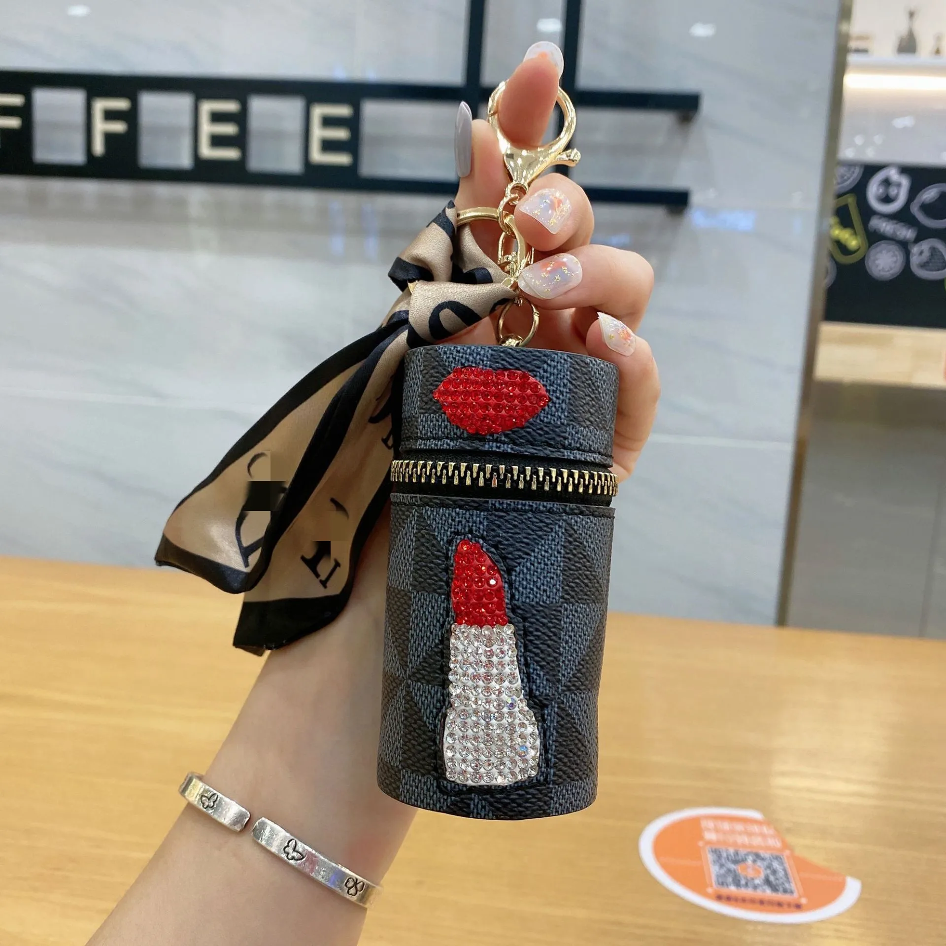 Wholesale creative Designer leather keychain Mini Cylinder
