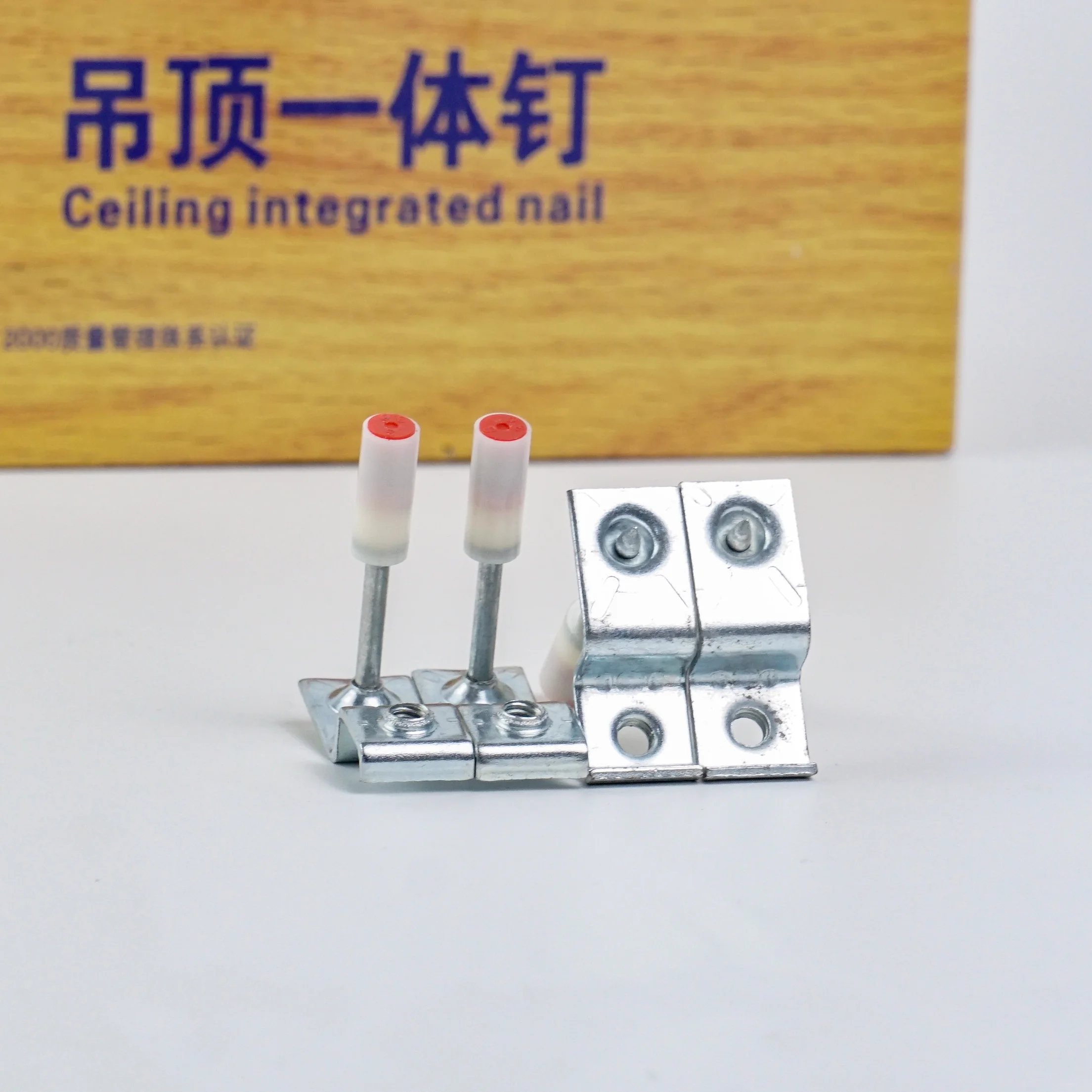 Huajian High Quality Ceiling Nails Steel Iron Brass Decorative Common Nail Smooth Spiral Fluted Shank Cap Flat Head Carton