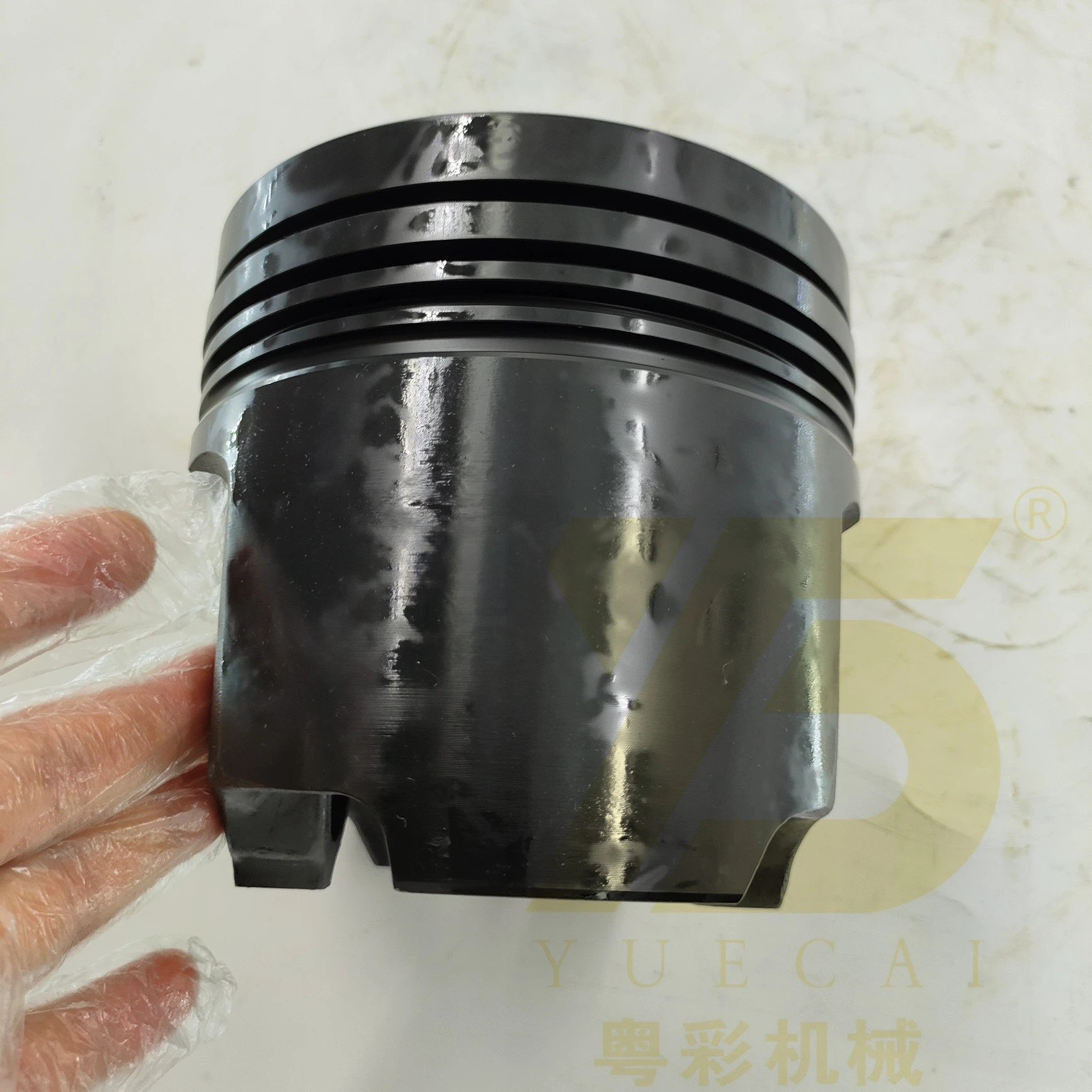 YUE CAI  Piston Liner Kit Piston Ring 21170785 20927375 20966749 20945718 22106879 D16 for  EC700 D16 Liner