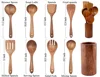 Utensile da cucina marrone da 8 pezzi con supporto