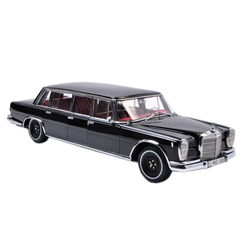 18 Diecast Mercedes Benz Pullman 600 
