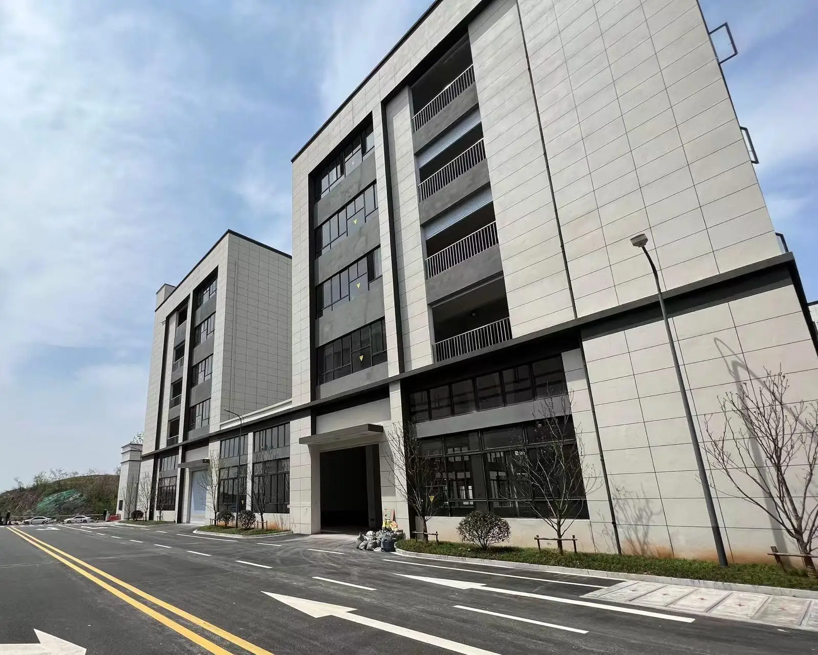 Jinhua Haijun Crafts Co., Ltd. 1