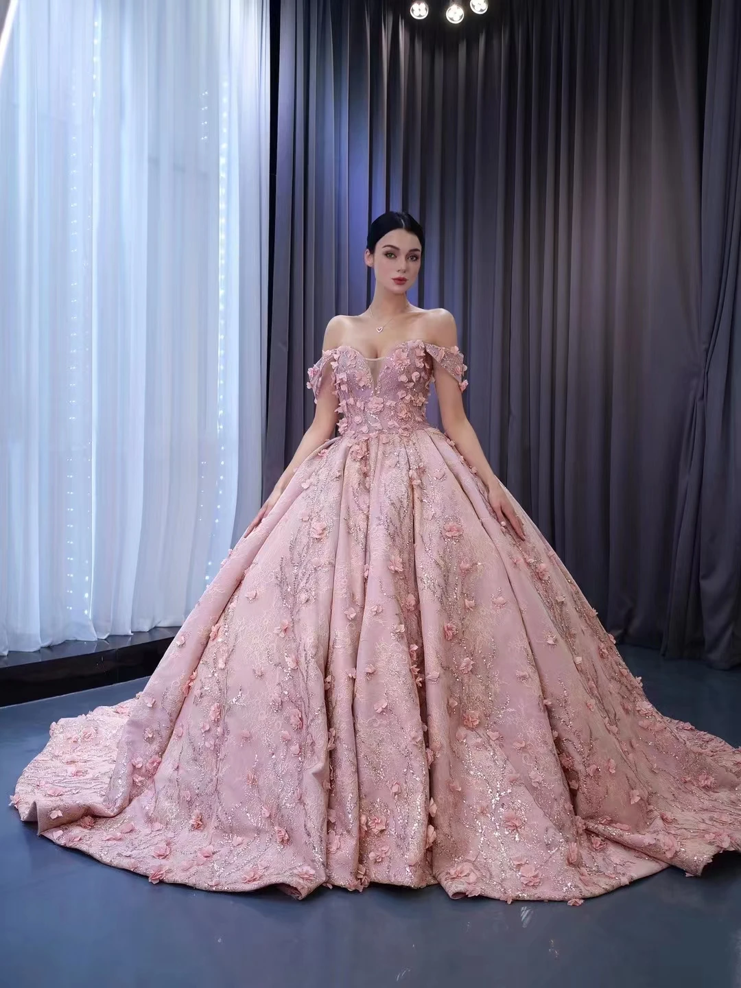 QUEENSGOWN Fancy pink 3d Flower Evening Dress Sweety Light pink Gown Peri  Teenager Prom Dress