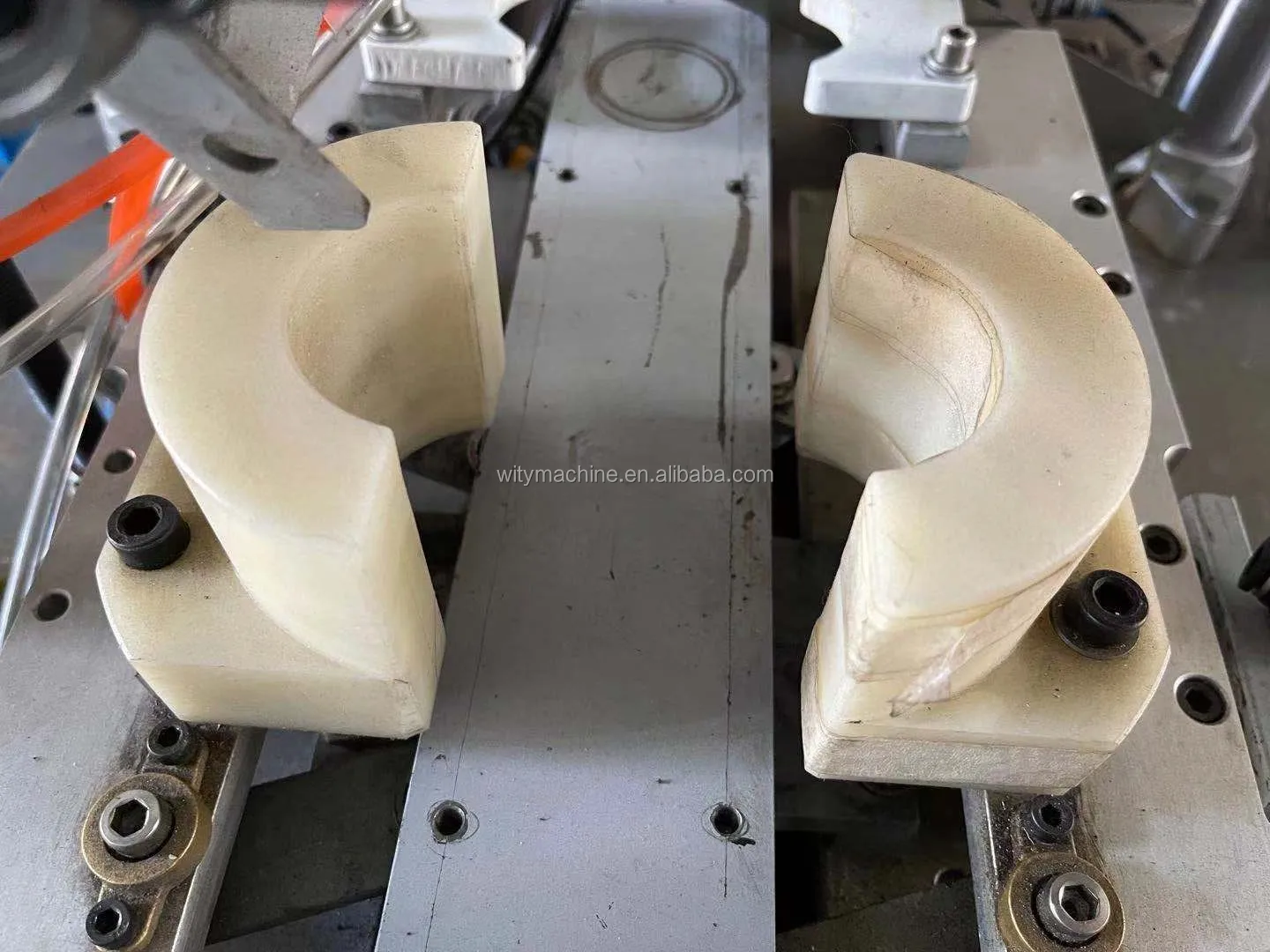 Automatic Paper Tube Curling and Bottom Disc Inserting Machine Paper Can Core Crimping and Disc Putting Pressing Machine