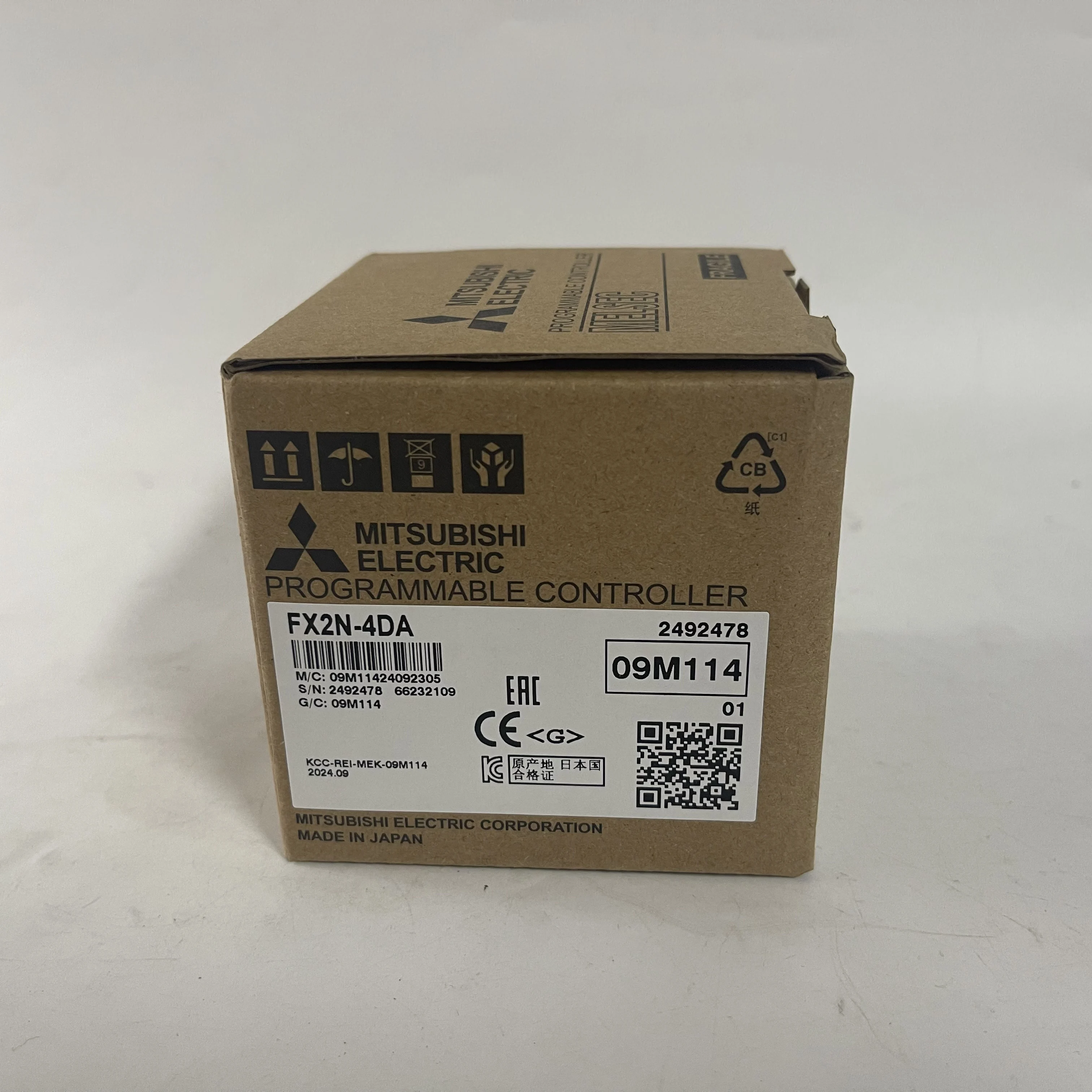 Mitsubishi Digital-to-Analog Converter Expansion Module FX2N-4DA Mitsubishi Digital-to-Analog Converter Expansion Module FX2N-4DA