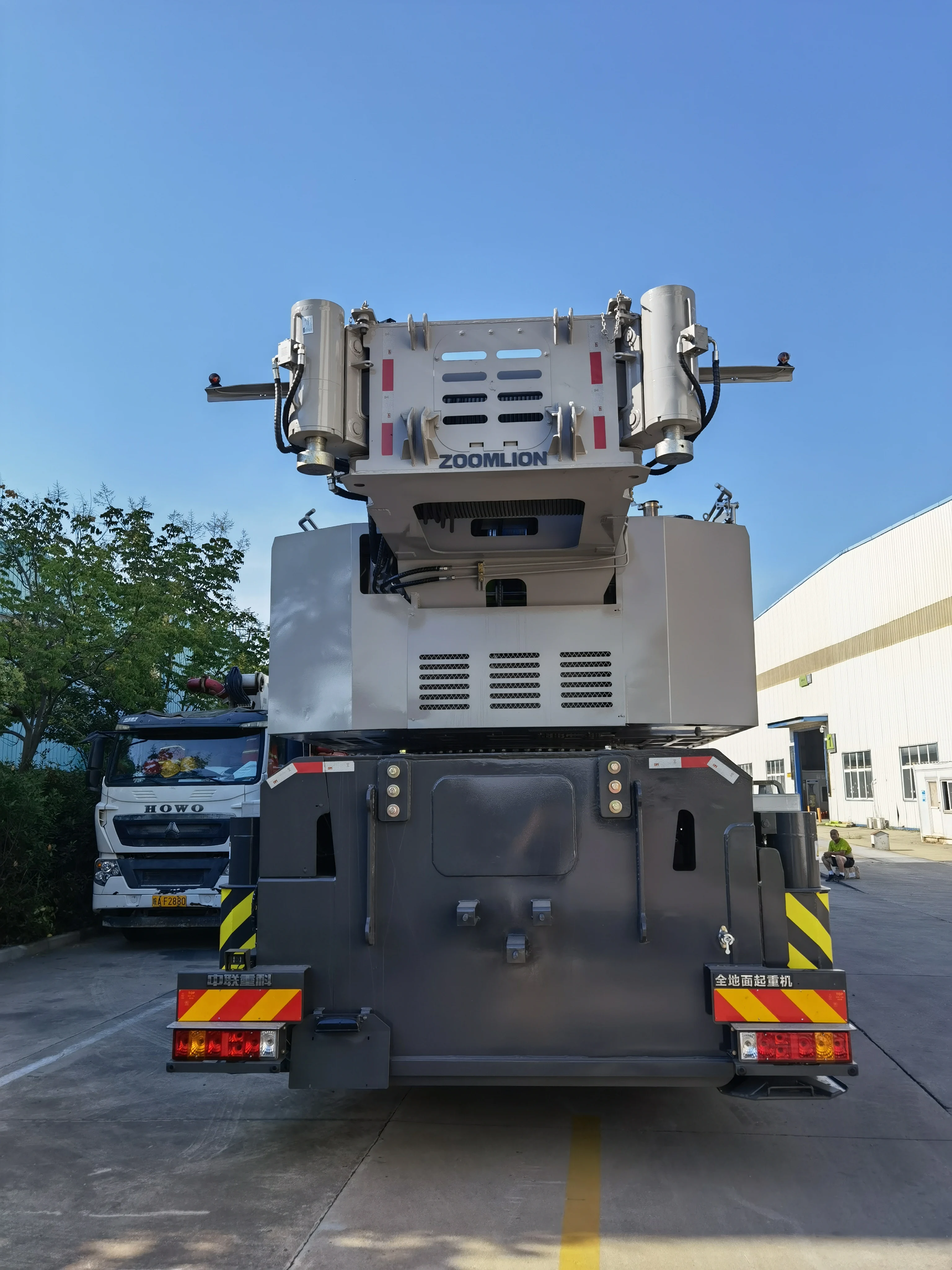 ZAT2200V863 All Terrain Truck Crane 220 Ton Mobile Construction