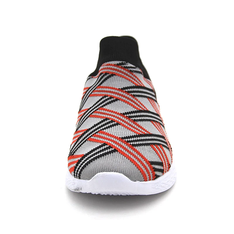 Лидер продаж 2023 модные вязаные женские кроссовки-носки с верхом прогулочная стильная обувь