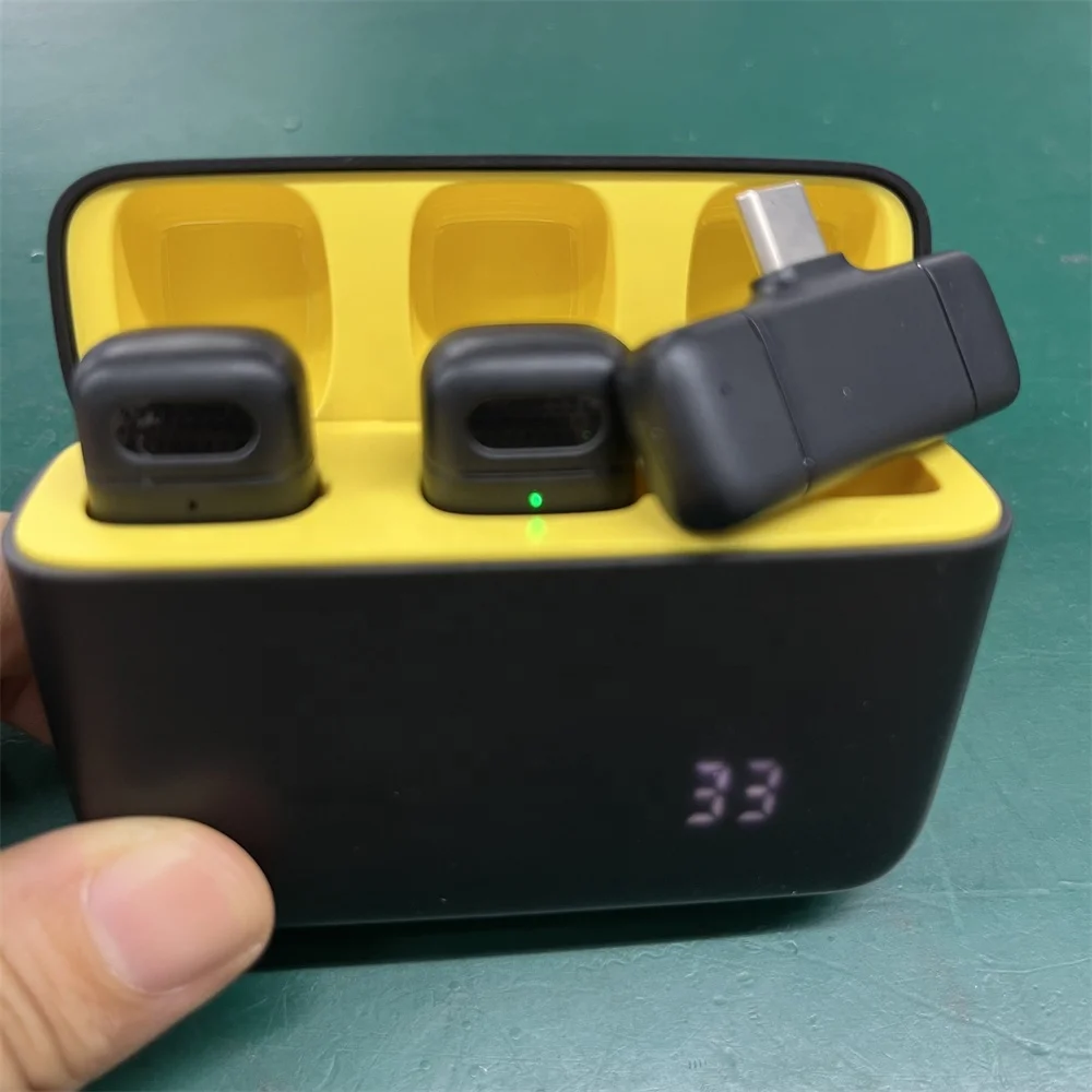 I Migliori Microfoni Wireless Lavalier 2024 - Foto 4