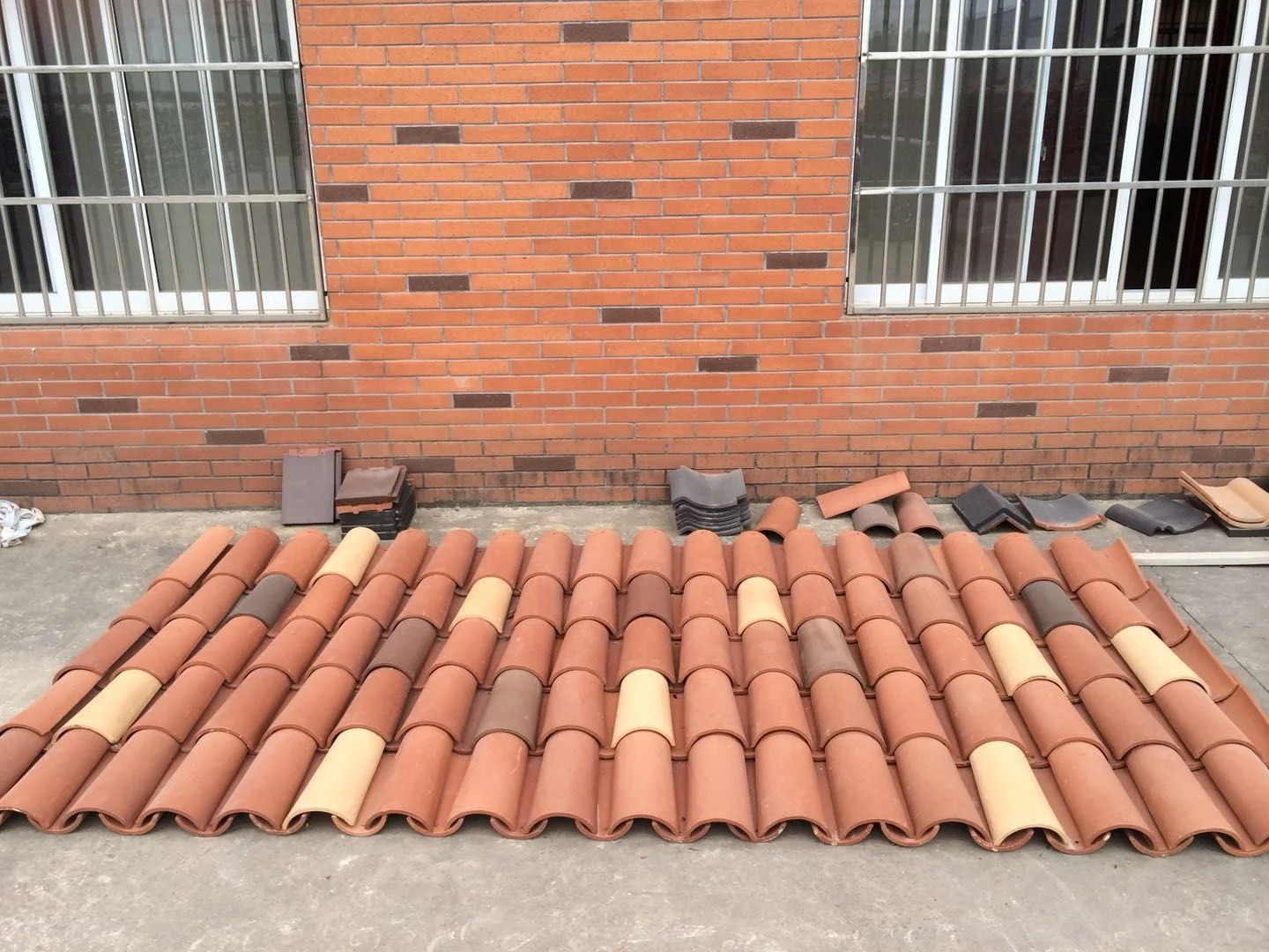Tuiles plates ou Carreaux rouges, 150 pieces 15 x 15 x 2 mm - francis Tuiles plates ou Carreaux rouges, 150 pieces 15 x 15 x 2 mm - francis