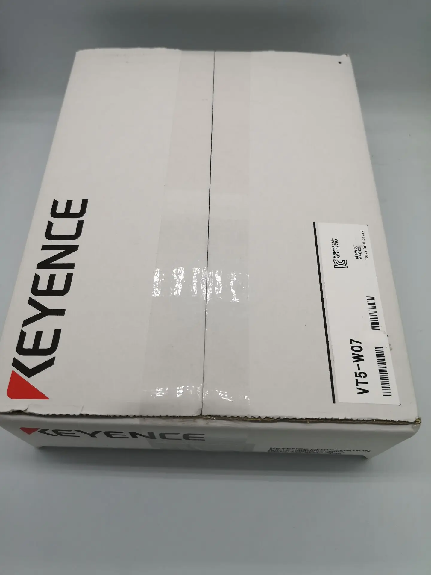 Source KEYENCE VT5-W07タッチパネルディスプレイ7 