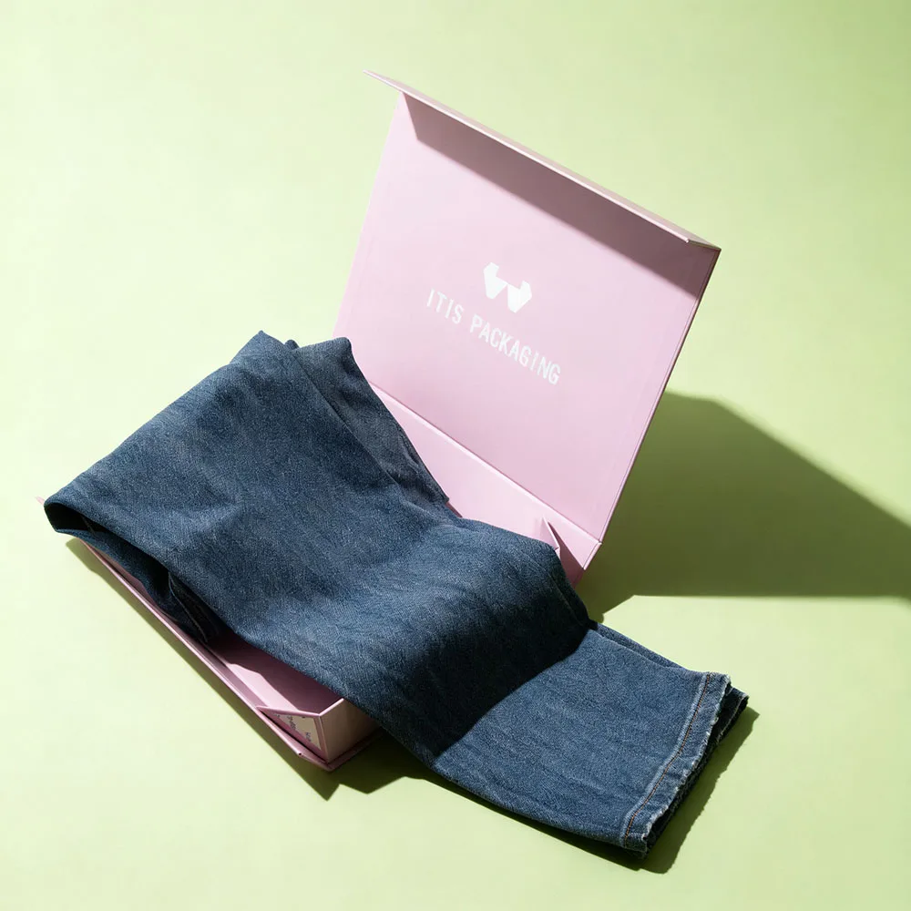 Custom Size Apparel Box - Perfect Fit for Specific Garment Dimensions