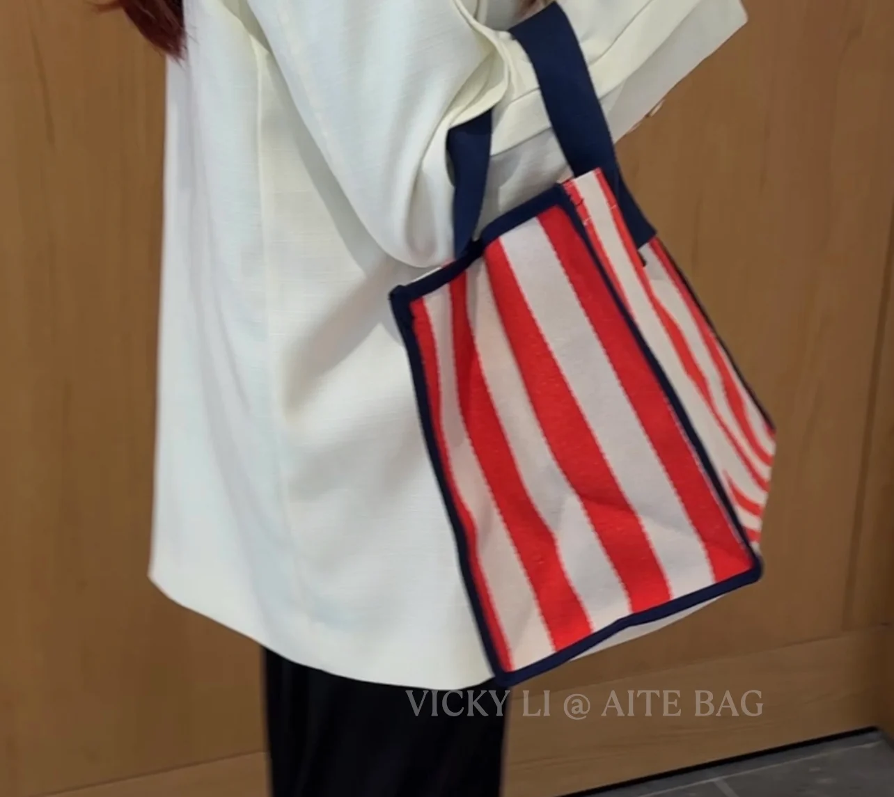 Reusable Stripe Large Capacity Custom logo  with Cotton Tissue Waterproof  Canvas Shopping Tote Yoga Travel  Bag