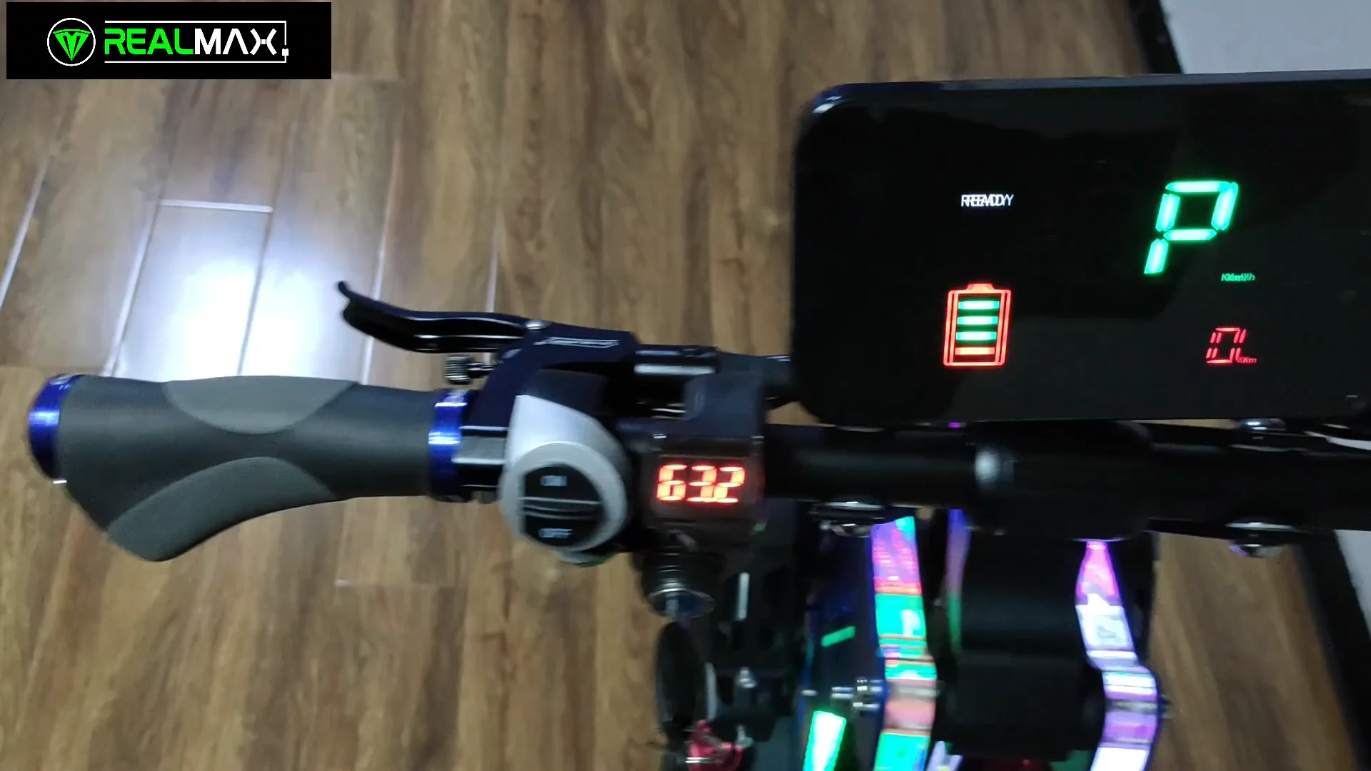 Powerful 2 Wheel Realmax Sn13 Plus High Speed Fat Tire Electric