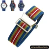 10.Blue green red white