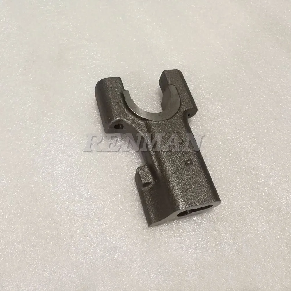 Cummins M11 X15 QSX ISX ISX15 QSX15 Engine Parts Rocker Lever Support 3079661 4022977 3079662 3079662X