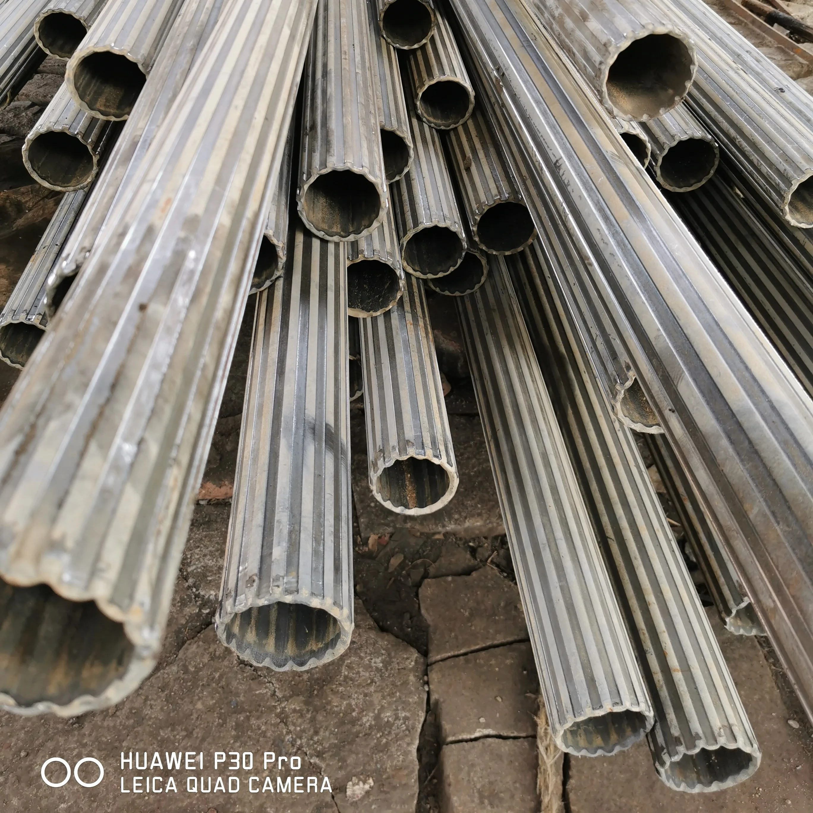 Hexagon & Triangle Tube-Welded Steel Pipes with Special Shape Steel Profile Oval & Seamless Hex for Various Applications