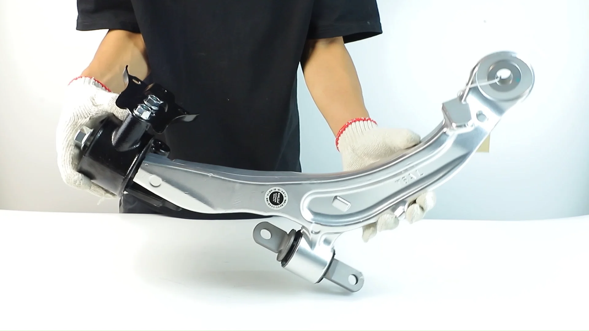 Kaluj Rear Axle Suspension Parts Control Arm for Lexus RX300
