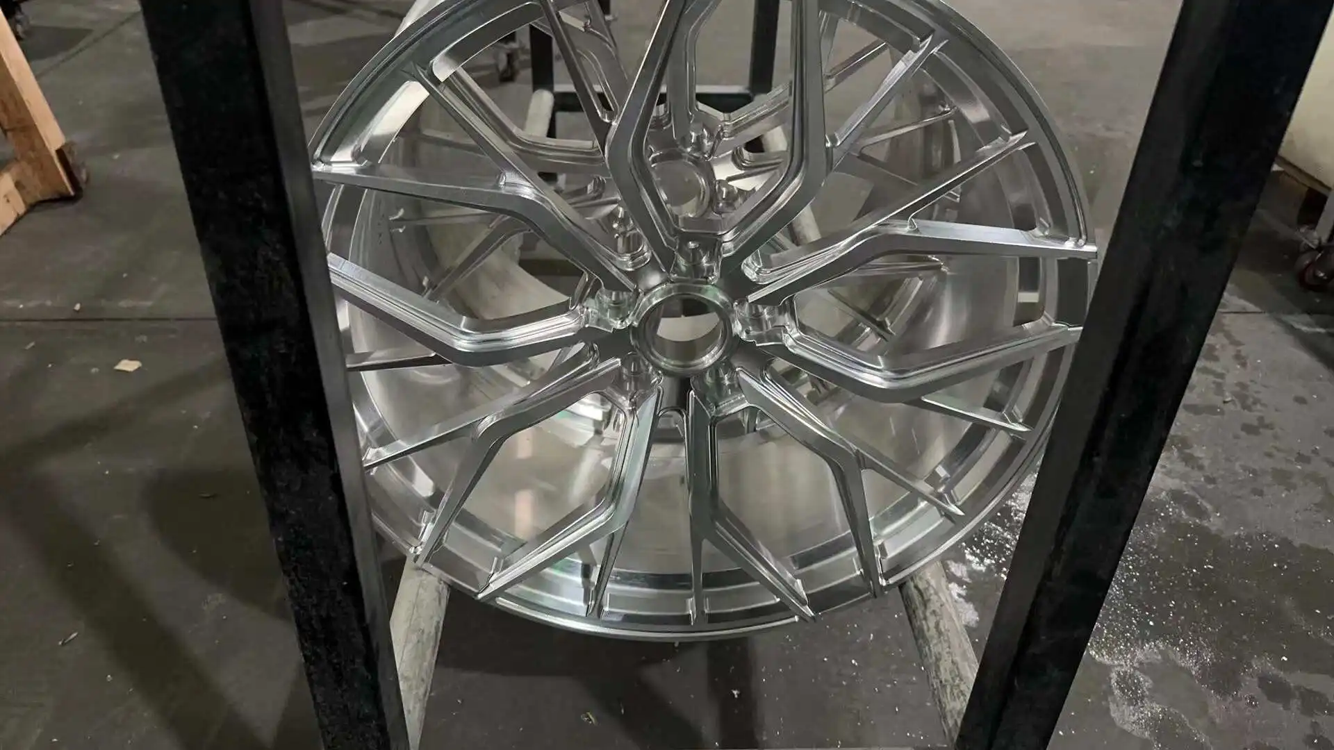 Pengzhen Black Glossy Multi Spoke Forged Rims 18x9.5 for Infiniti