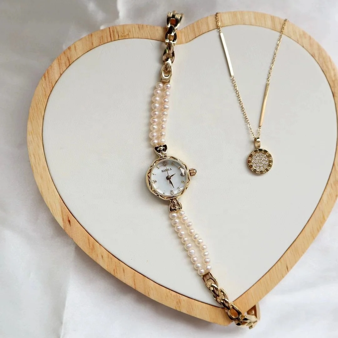 Fashion Freshwater Pearl Women's Watch