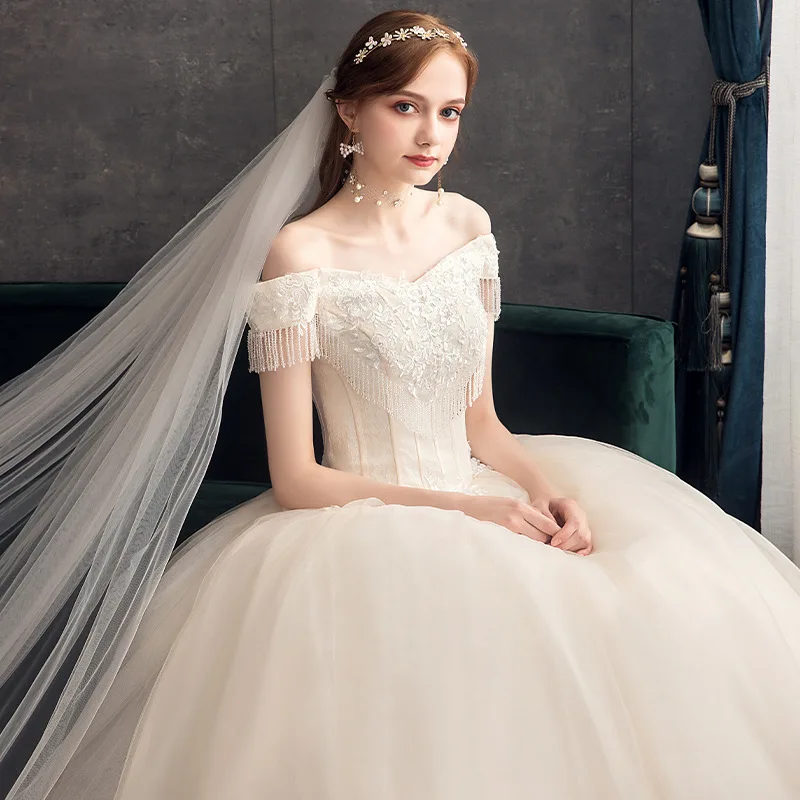 Champagne Wedding Dress Plus Size - Elegant & Luxurious Champagne Wedding Dress Plus Size - Elegant & Luxurious