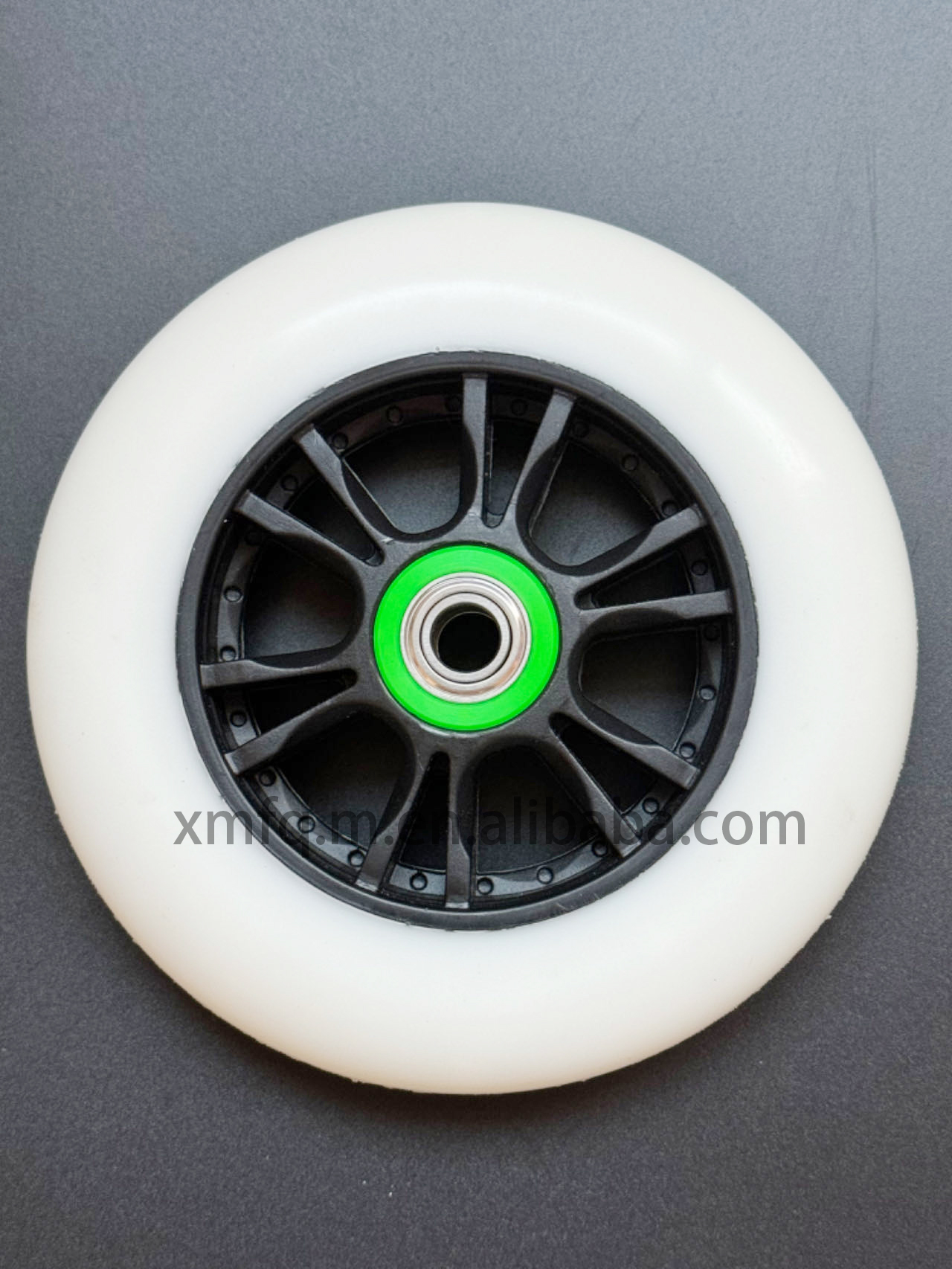 2024 New Arrival 688 Micro Hybrid Ceramic Roller Skate Bearings Inline