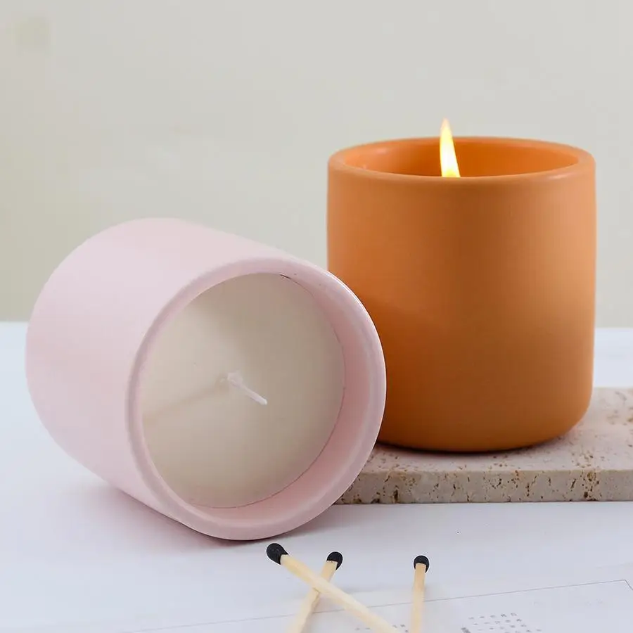 Handmade matte Nordic European Christmas ins thick-rim aromatherapy candle cup empty cup ceramic candle holder