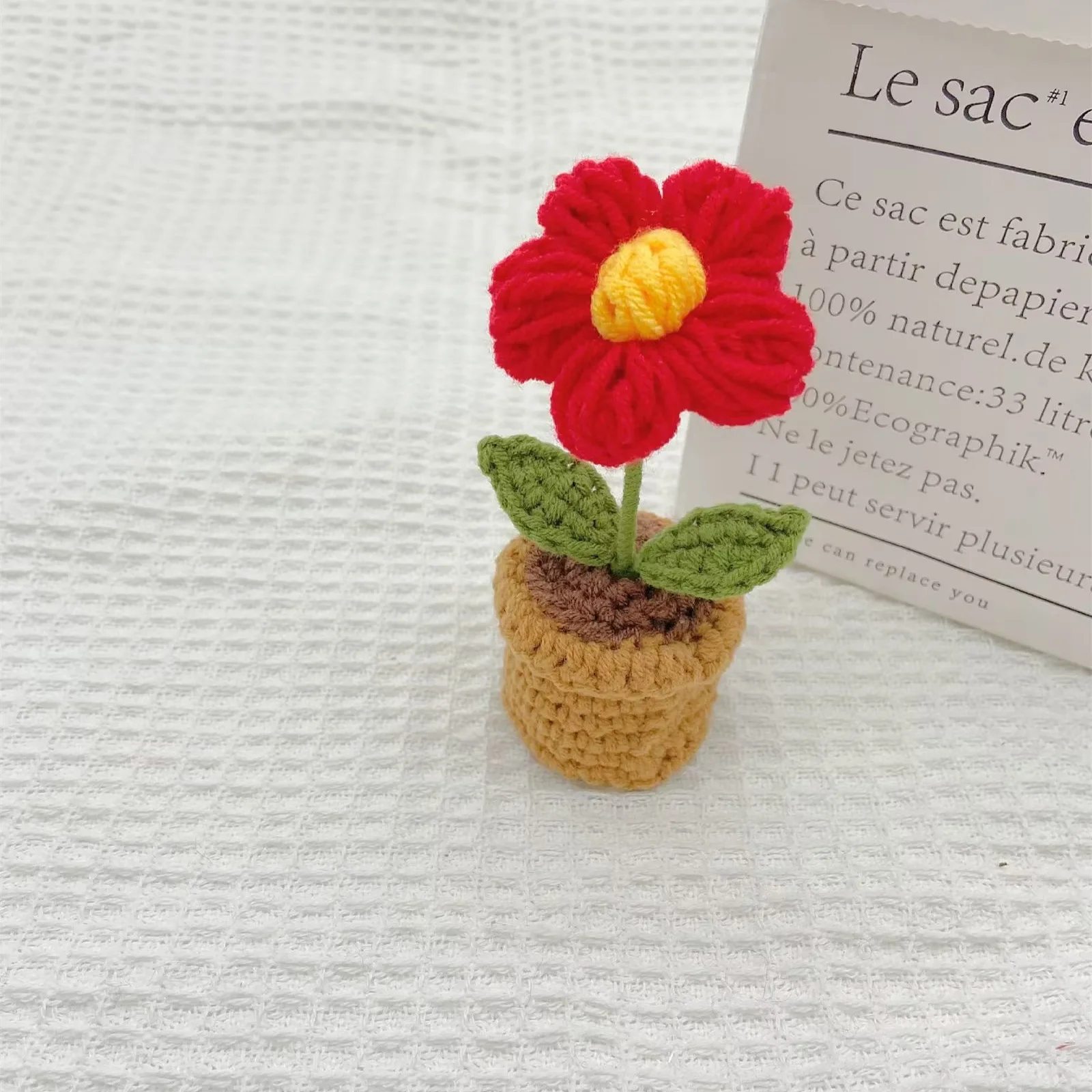 Fleur En Crochet Fait Main Avec Pièce Commémorative – Décoration Bureau & Maison – Idée Cadeau Touchante & Bohème