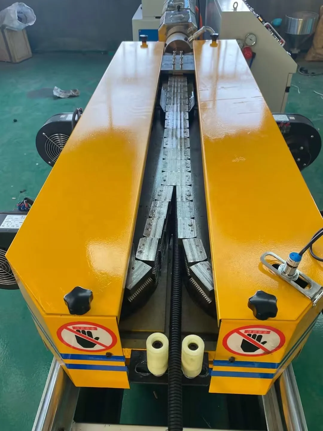 Fast Speed PVC EVA PE PP Vacuum Cleaner Hose Tube Production Line/ EVA Pipe Extrusion Making Machine