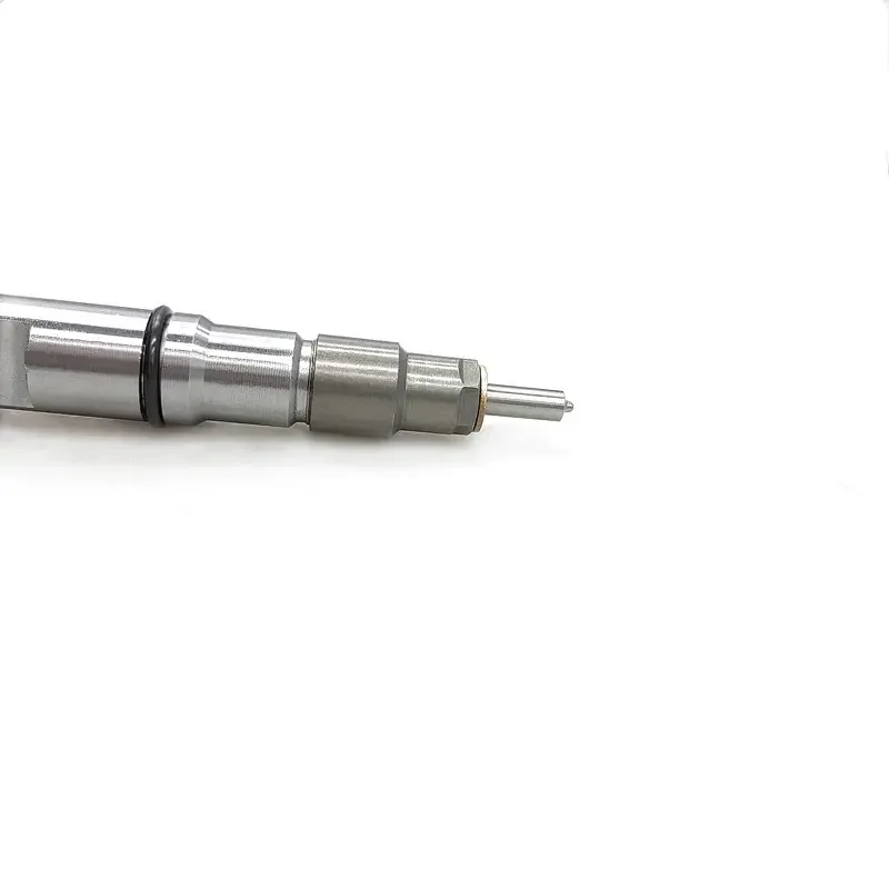 Diesel Engine Spare Parts Common Rail Fuel Injector for King Long for Yutong Bus 0445120163 0445120226