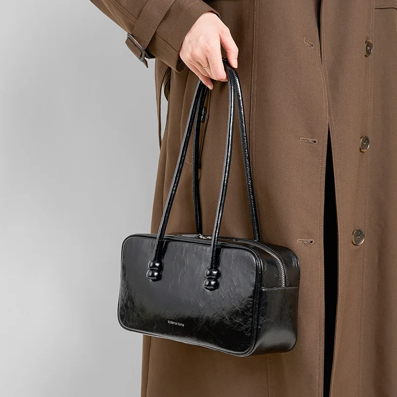 Womens Bowling Bag 2026 New Arrival Genuine Full-Grain Leather Shoulder Underarm Tote Single Zipper Versatile Urban