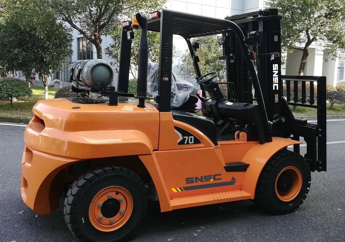 FG70 15500 LBS Gas Engine Counterbalance 7000kg Dual Fuel LPG / Petrol Forklift