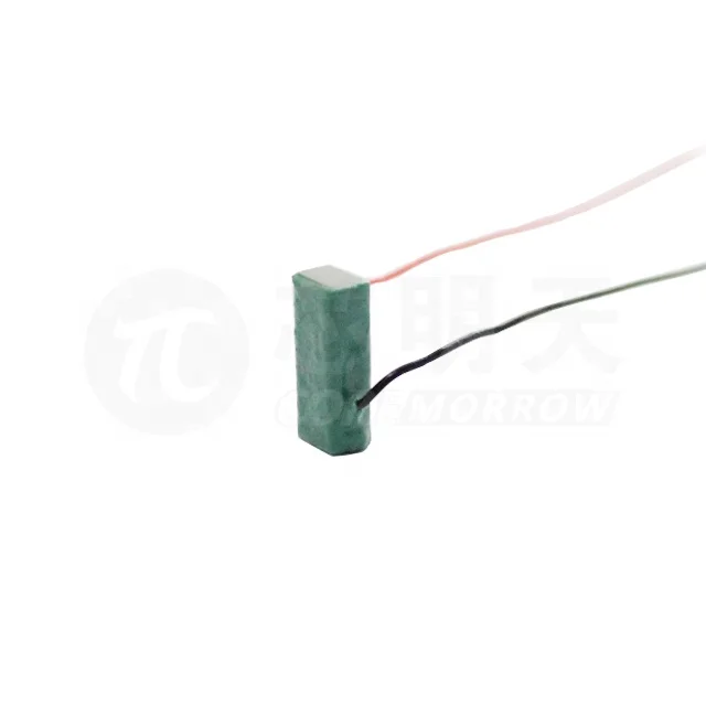 Piezoelectric actuator stack High frequency piezo multilayer stack used in vacuum low temperature PZT