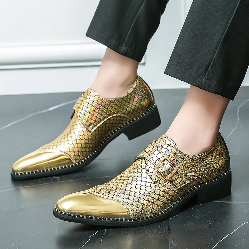 green emerald velvet dress Glitter Gold Shoes main image 0